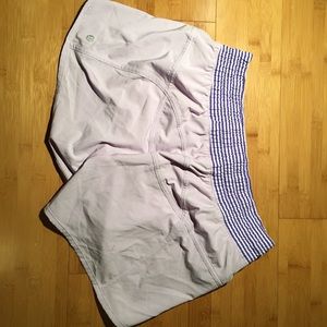 Lululemon tracker 4 shorts