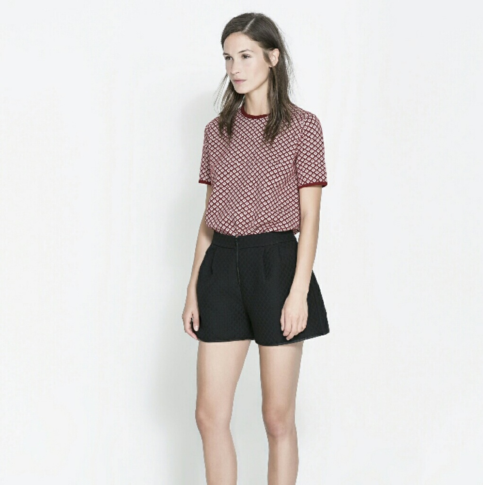 Zara Jacquard rhomboid crop top