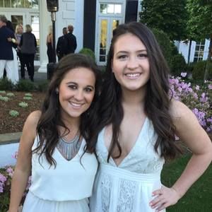 Meet your Posher, Caroline