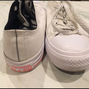 White Converse All Star size 9
