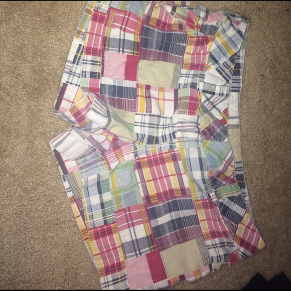 Plaid shorts - Picture 1 of 2