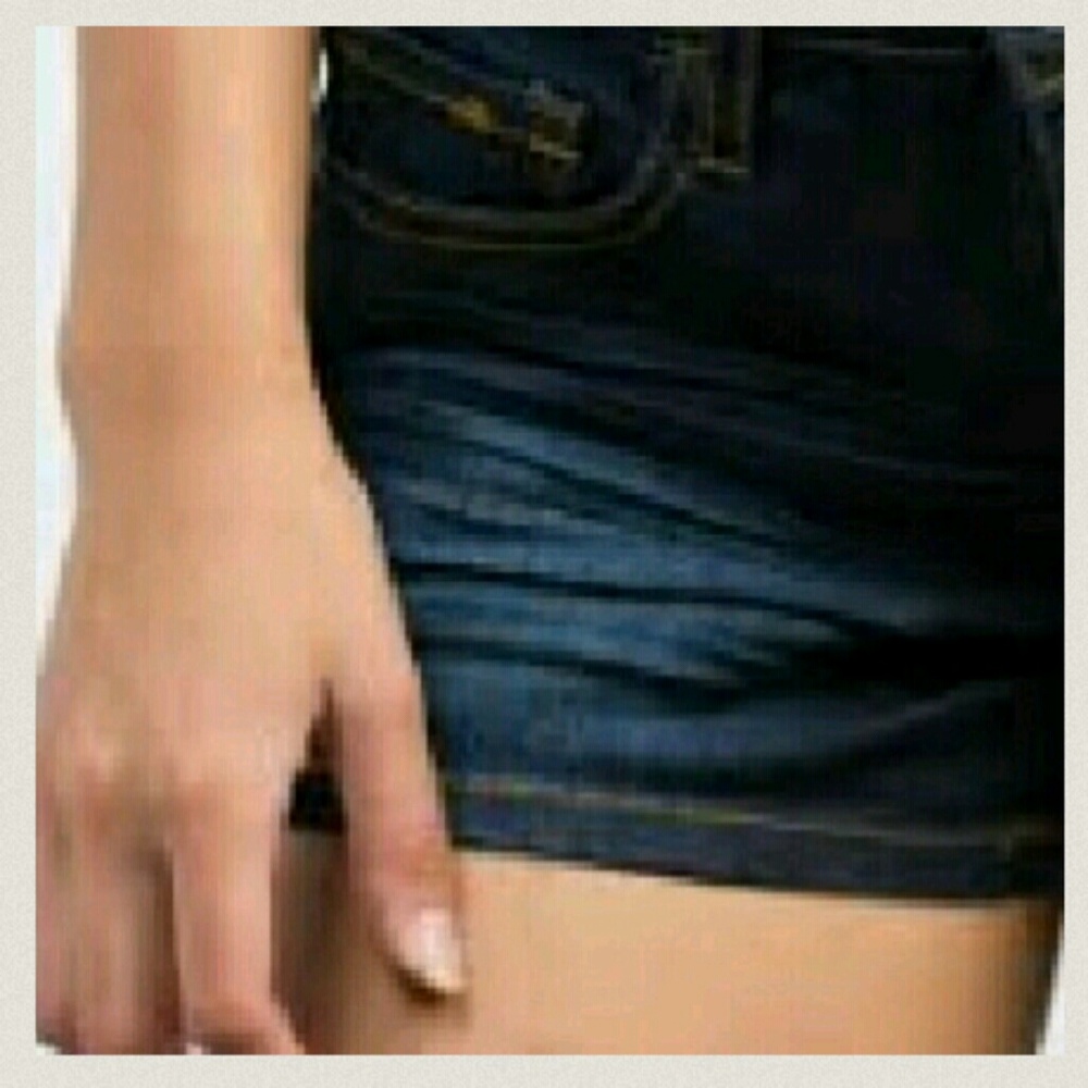 AMERICAN EAGLE JEAN SHORTS