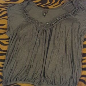 Cute gray 2X top