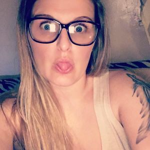 Meet your Posher, Nikki