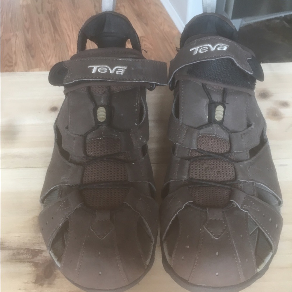 Men's Teva sandals, brown