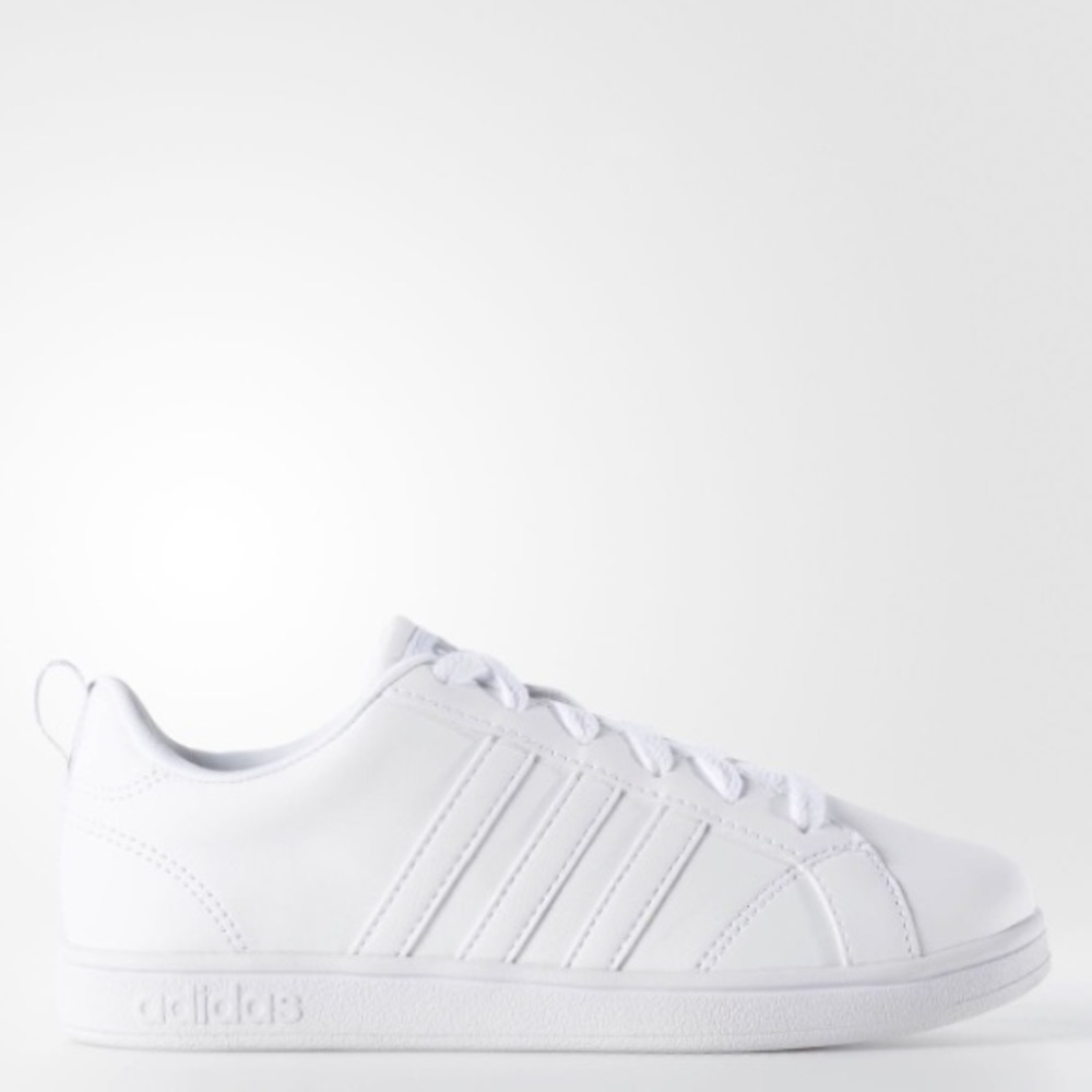 ❗️PRICE DROP❗️Adidas Advantage