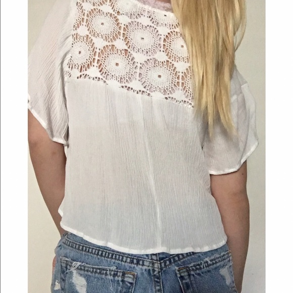 flowy white blouse - Picture 2 of 2