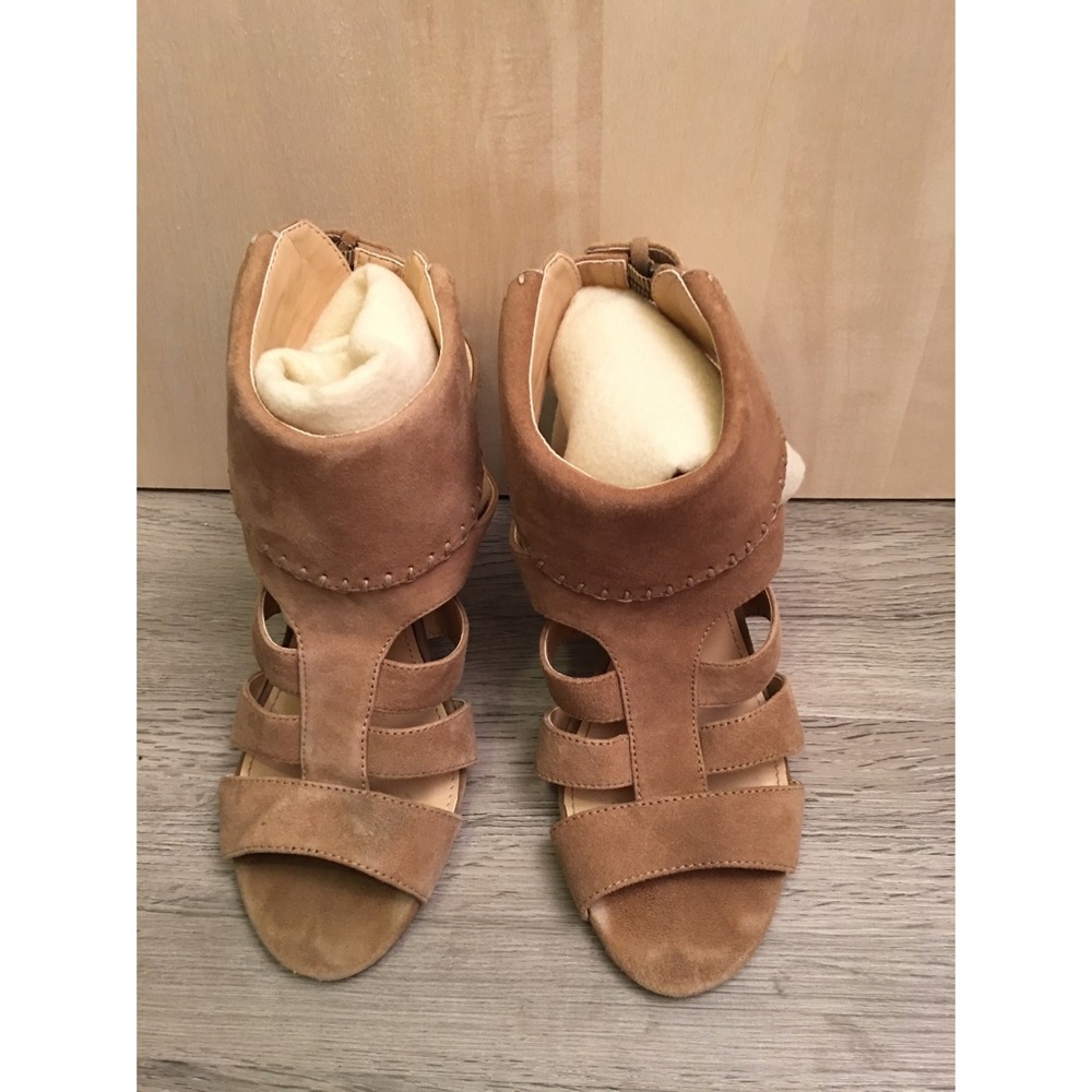 NIne West bootie style sandal