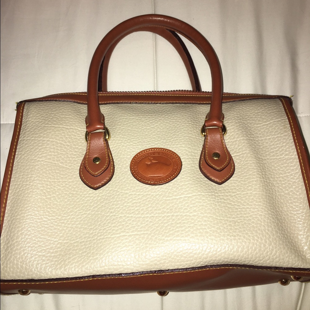 Dooney and Bourke Shoulder Bag