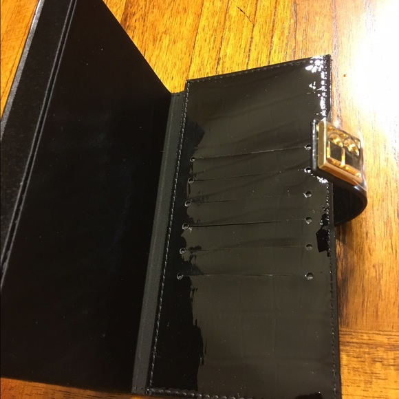 2 Compartment Clutch - Picture 3 of 4