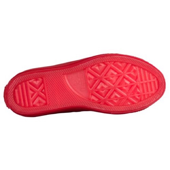 CONVERSE ALL RED WOMENS SIZE 7 shoes - Picture 7 of 8