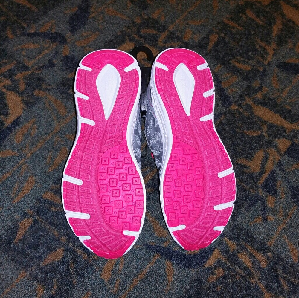 AVIA women's Shoe's - Picture 7 of 8