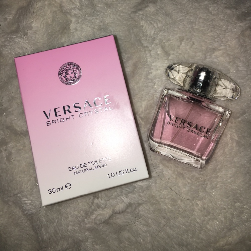 Versace Bright Crystal Perfume