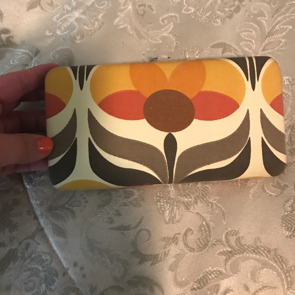 Monday sale only!!!! 3/27 get it now!!!