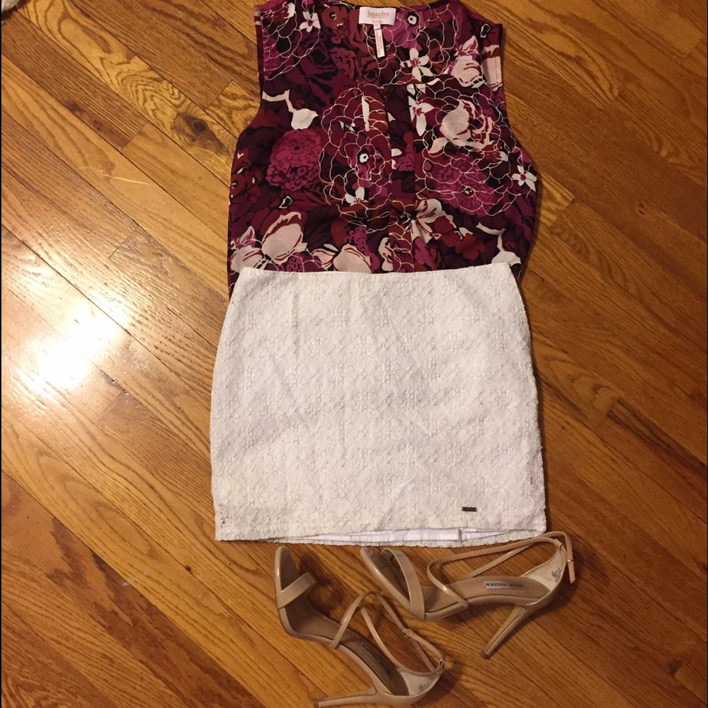 Hollister skirt