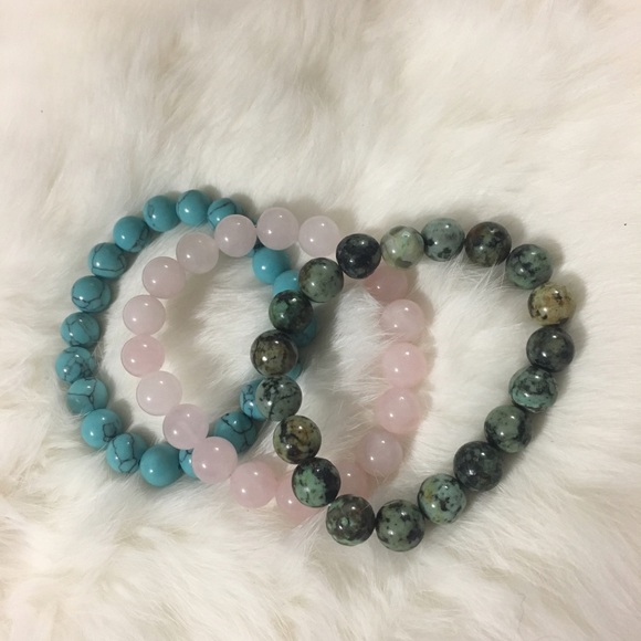 🌺Handmade 3pc beaded bracelets - Picture 2 of 2