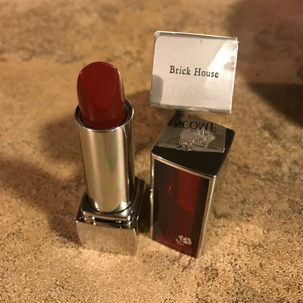 💋SALE💋Lancôme lipstick in "brick house"