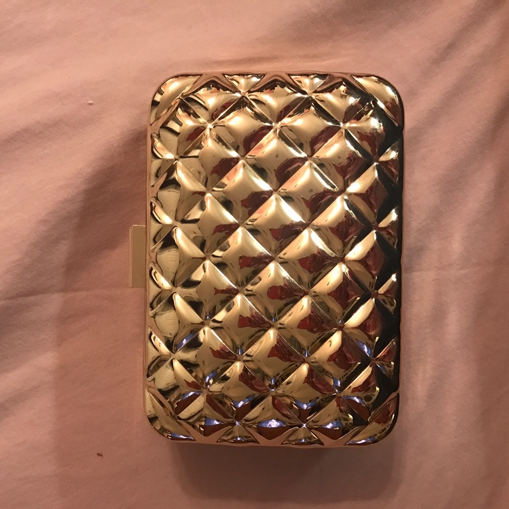 🌺GOLD CLUTCH