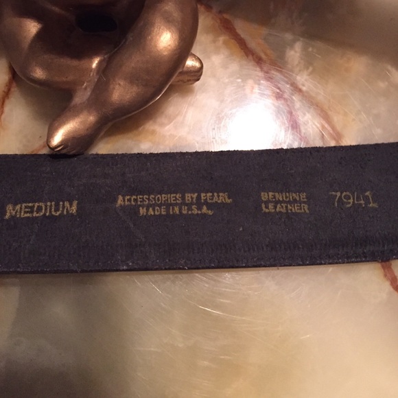 Ladies Leather Belt by Pearl (Brand New) - Picture 4 of 4