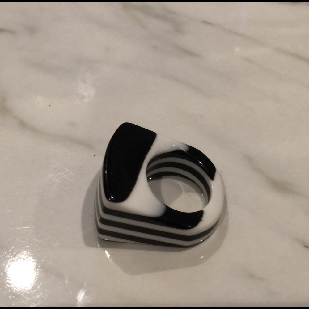 Black and white plastic ring size 5