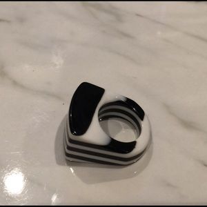 Black and white plastic ring size 5
