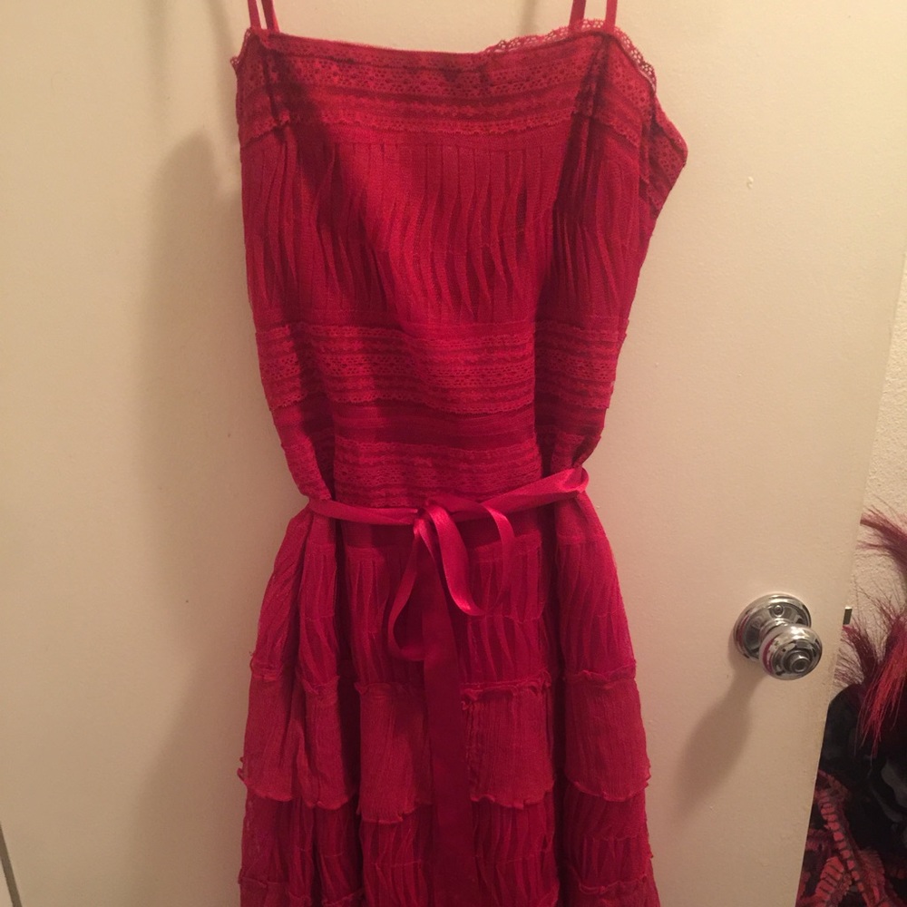 Le Chateau vintage red lace and chiffon dress