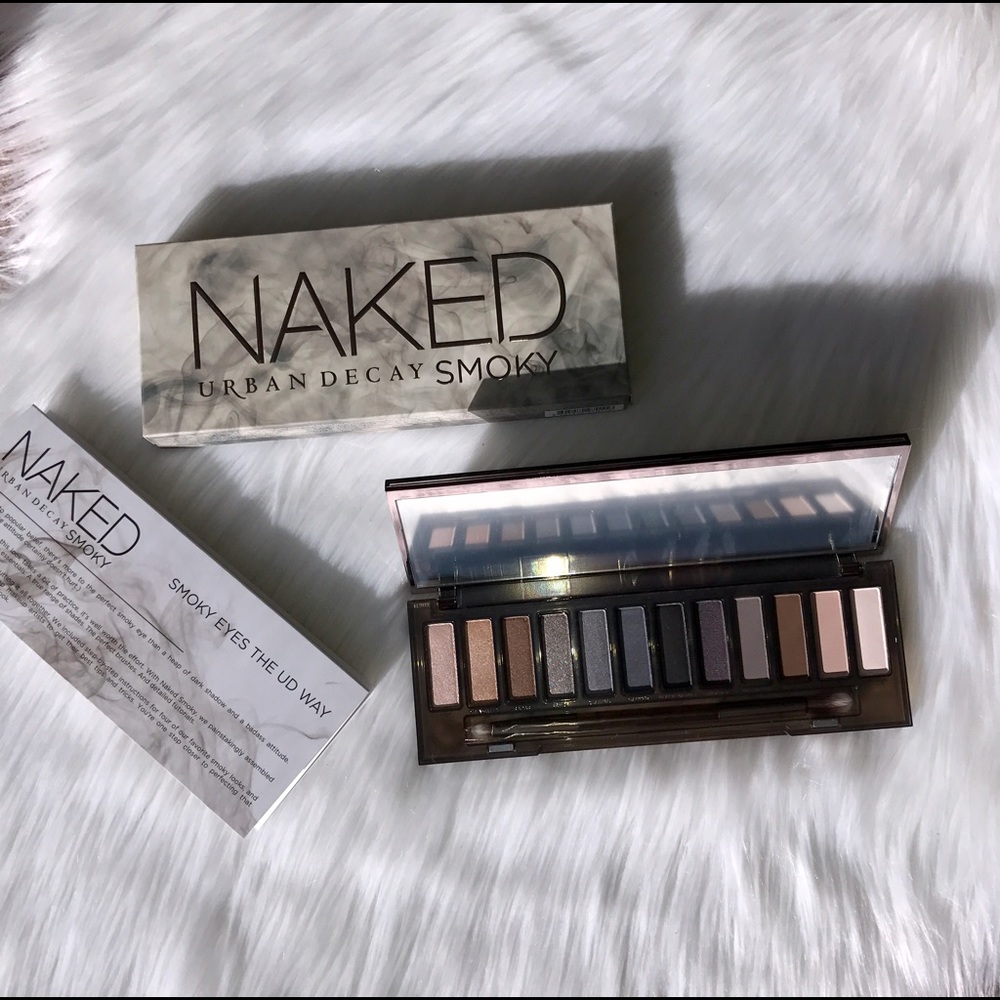 NEW IN BOX! URBAN DECAY NAKED SMOKEY EYE PALETTE✨
