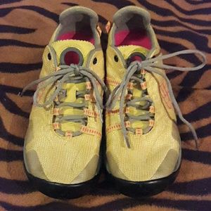 Columbia Techlite tennis shoes size 10.5