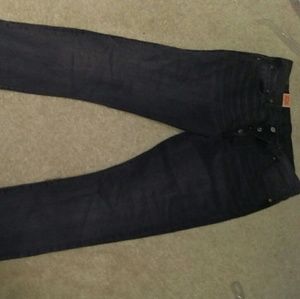 New Women's Levi's Jeans