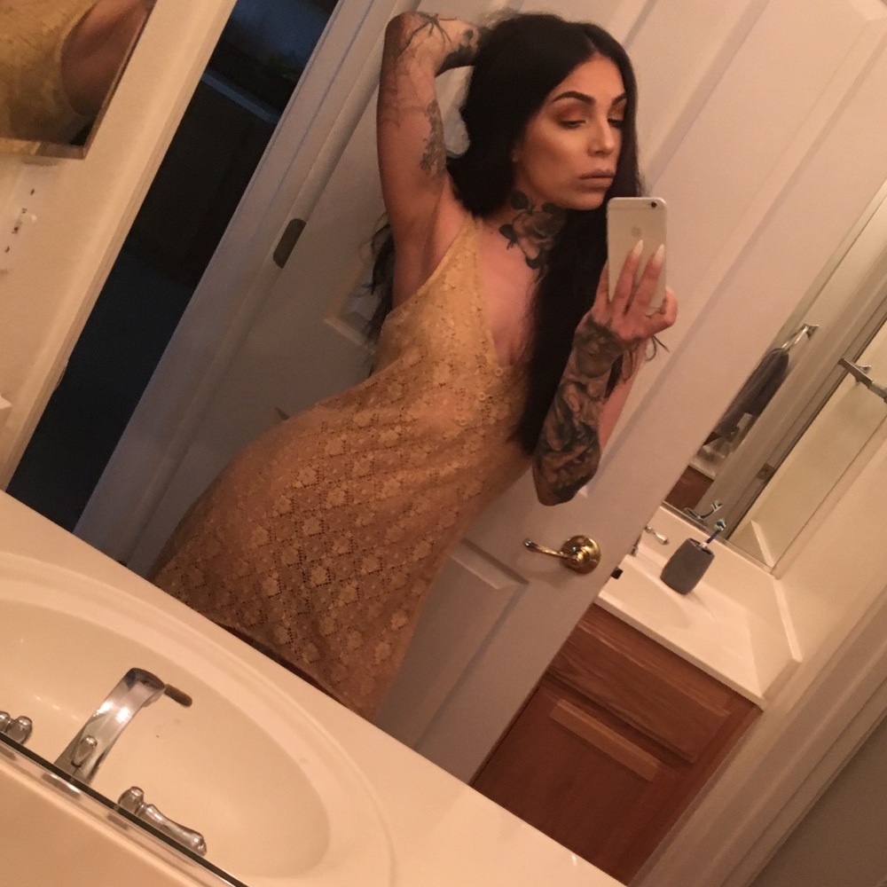 ‼️TRADED‼️ Forever 21 Cover Up