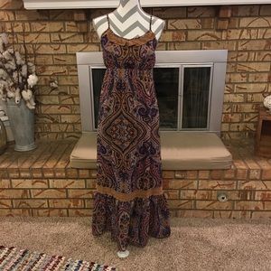 Xhilaration maxi dress