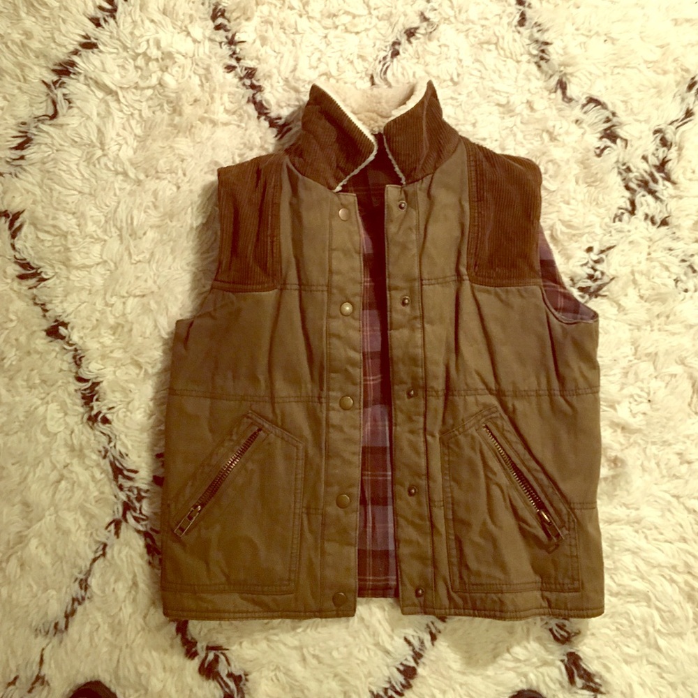 Topshop size 6 brown warm vest