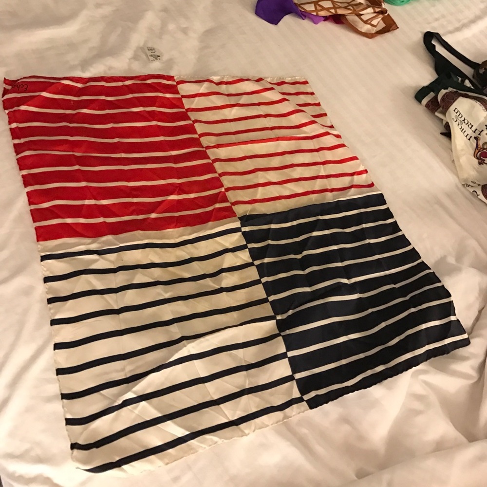 Head scarf