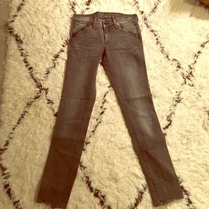 Chip and pepper grey skinniest with ankle zipper