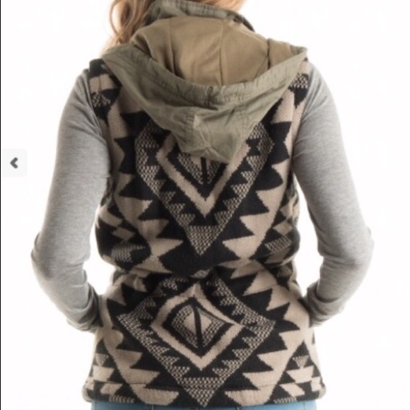 SOLD!! Utility Vest - Picture 2 of 3