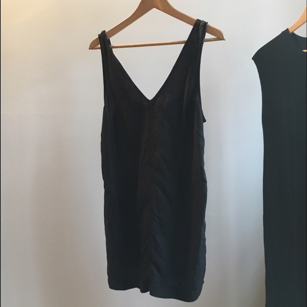 Aritzia Wilfred Laran Dress