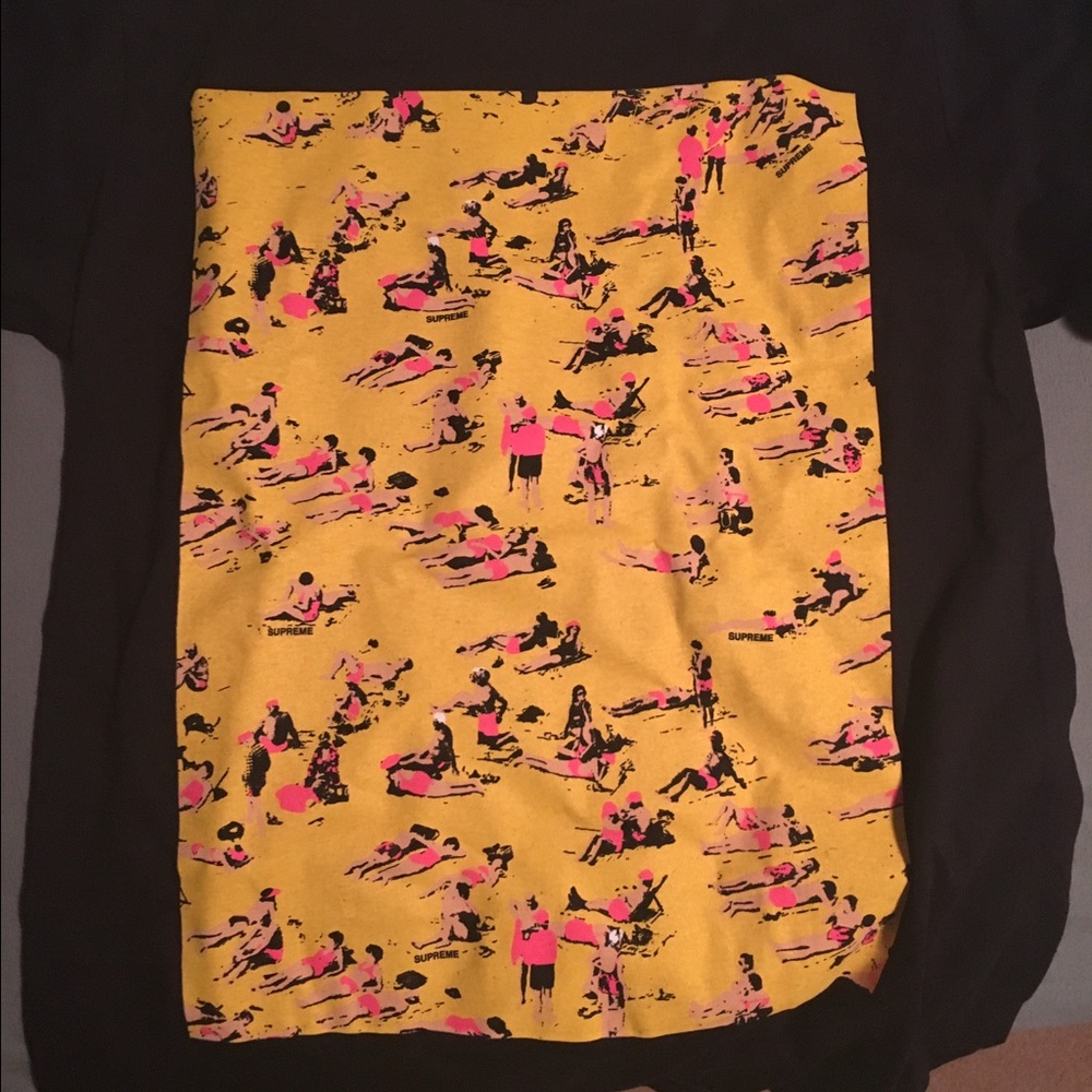 Supreme Beach Tee