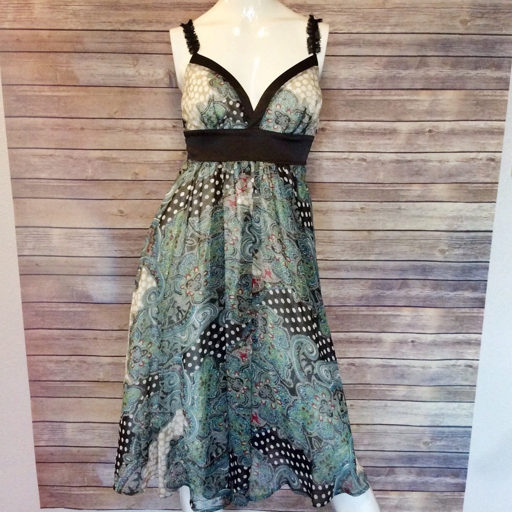 Miss Me Chiffon Paisley Dress - Size M (EUC)