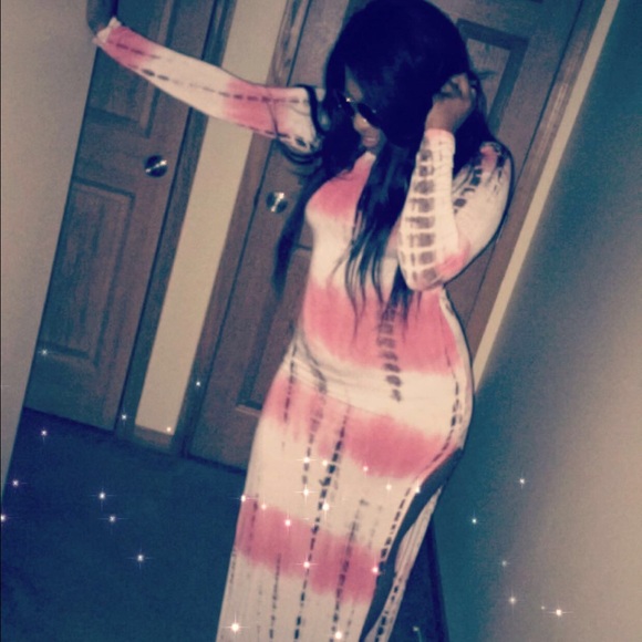 Dress - Picture 4 of 4