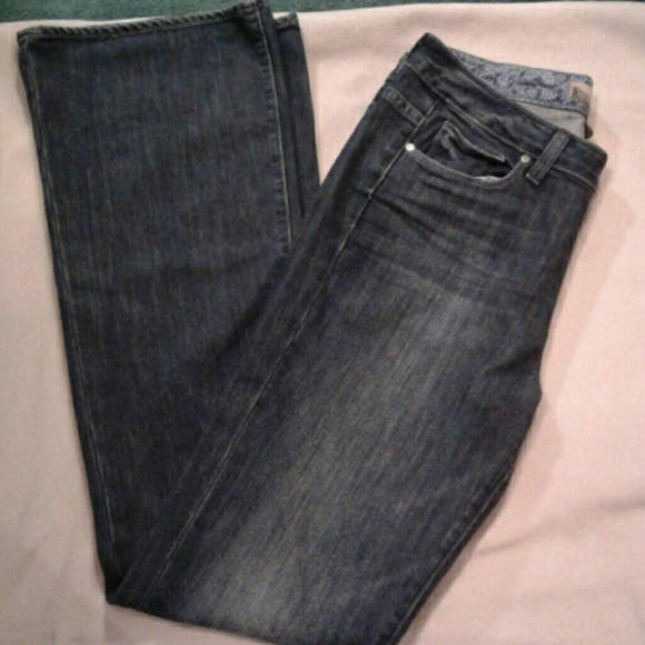 Paige jeans🍀 - Picture 3 of 5