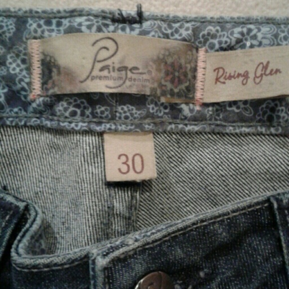 Paige jeans🍀 - Picture 4 of 5