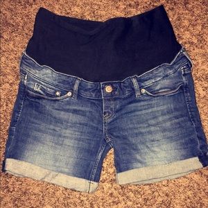 H&M Maternity Shorts--EUC!!