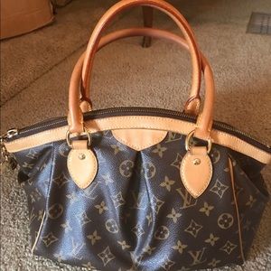 100% authentic Louis Vuitton
