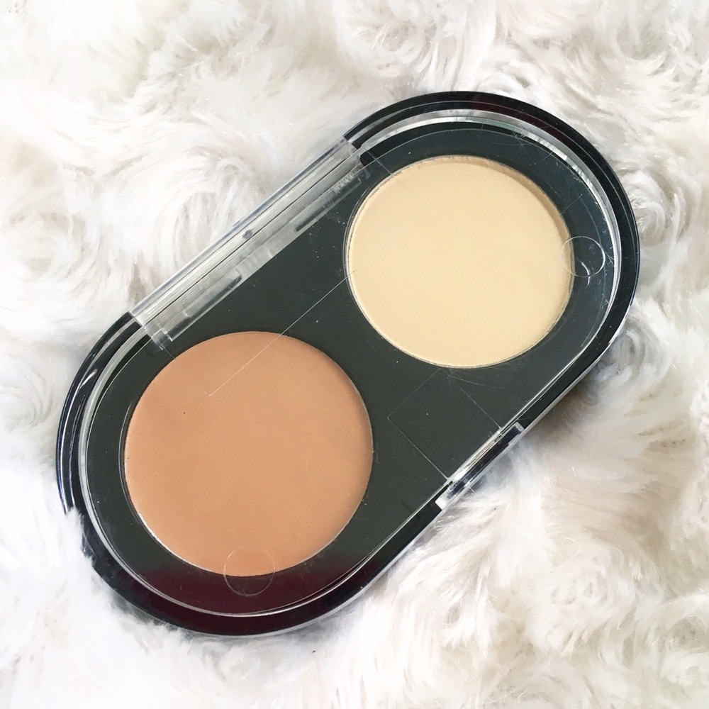 NWT Bobbi Brown Creamy Concealer Kit
