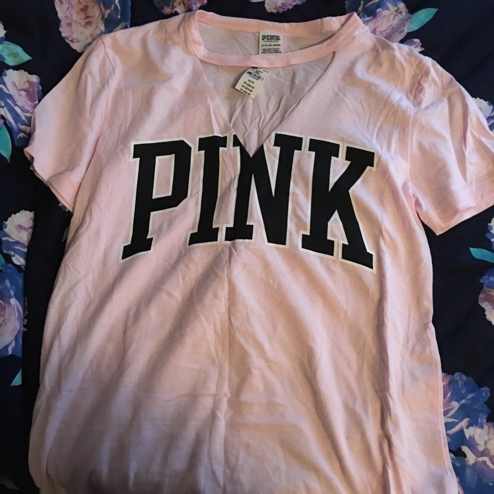 Vs campus tee 🤙🏼
