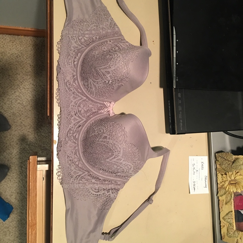 VS Bra 34DD Brand NWOT
