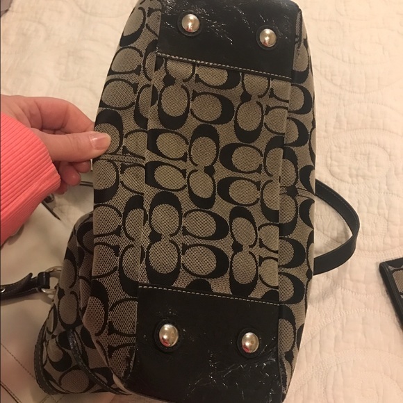 Coach Purse - Picture 2 of 6