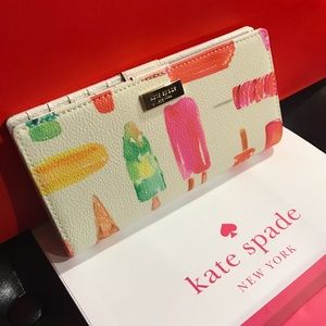 Kate Spade Brand New Wallet (Price is Firm)