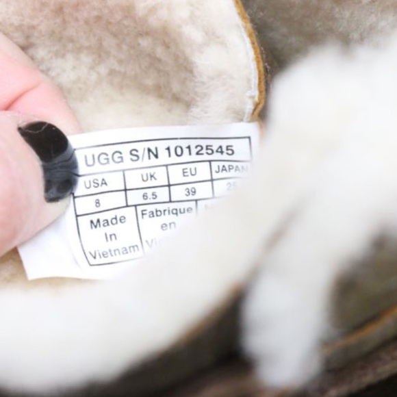 UGG Luisa Chocolate Lace Up Sheepskin Boots 🐑🌚 - Picture 6 of 7