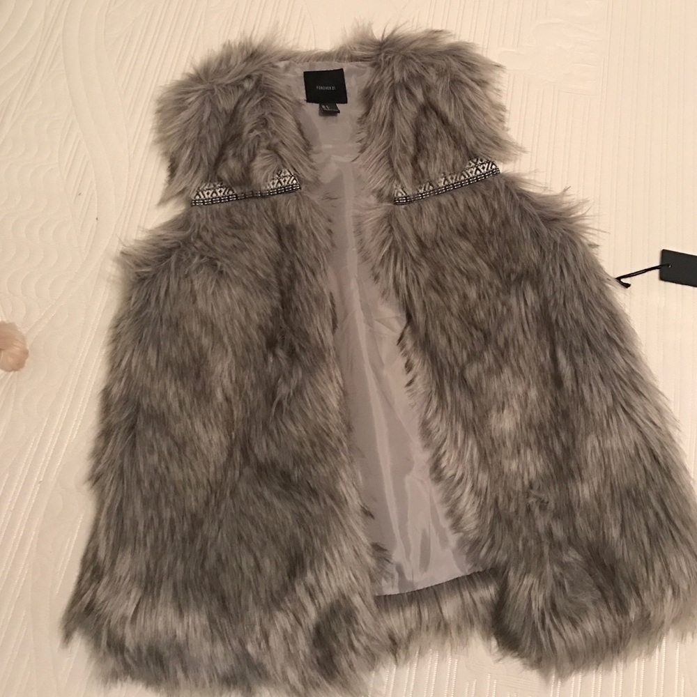 Forever 21 faux fur coat!
